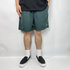 画像3: CARHARTT WIP  CHASE SWIM TRUNKS (Botanic / Gold) (3)