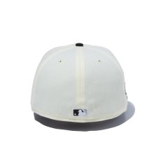 画像4: NEW ERA  59FIFTY MLB 2-Tone シカゴ・ホワイトソックス クロームホワイト ブラックバイザー (クロームホワイト) (4)