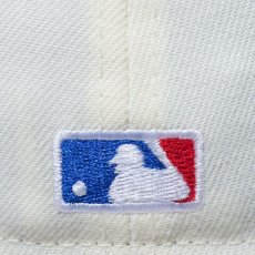 画像6: NEW ERA  59FIFTY MLB 2-Tone ロサンゼルス・ドジャース クロームホワイト ダークロイヤルバイザー (クロームホワイト) (6)