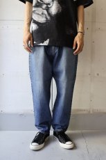 画像8: CHALLENGER  WIDE WASHED DENIM PANTS (8)