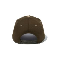 画像2: NEW ERA  9FORTY A-Frame Iced Latte ロサンゼルス・ドジャース ウォルナット キャメルバイザー (2)