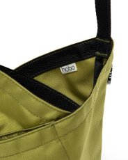 画像21: hobo  AZUMA SHOULDER BAG NYLON OXFORD for CITY COUNTRY CITY (21)