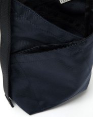 画像13: hobo  AZUMA SHOULDER BAG NYLON OXFORD for CITY COUNTRY CITY (13)