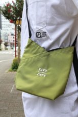 画像23: hobo  AZUMA SHOULDER BAG NYLON OXFORD for CITY COUNTRY CITY (23)