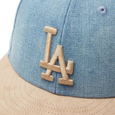 画像5: NEW ERA  LP 59FIFTY MLB Denim 2-Tone ロサンゼルス・ドジャース ウォッシュドデニム カーキスウェードバイザー (5)