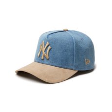 画像1: NEW ERA  9FORTY A-Frame MLB Denim 2-Tone ニューヨーク・ヤンキース ウォッシュドデニム カーキスウェードバイザー (1)