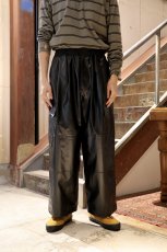 画像19: MAGIC STICK  Synthetic Leather Wide BDU Pants (19)