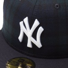 画像8: NEW ERA  59FIFTY Powered by GORO NAKATSUGAWA（min-nano）ニューヨーク・ヤンキース ブラックウォッチ ネイビーバイザー (8)