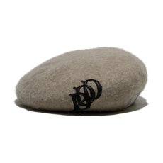 画像9: THE H.W.DOG&CO.  LEATHER WAPPEN FLUFFY BERET (9)