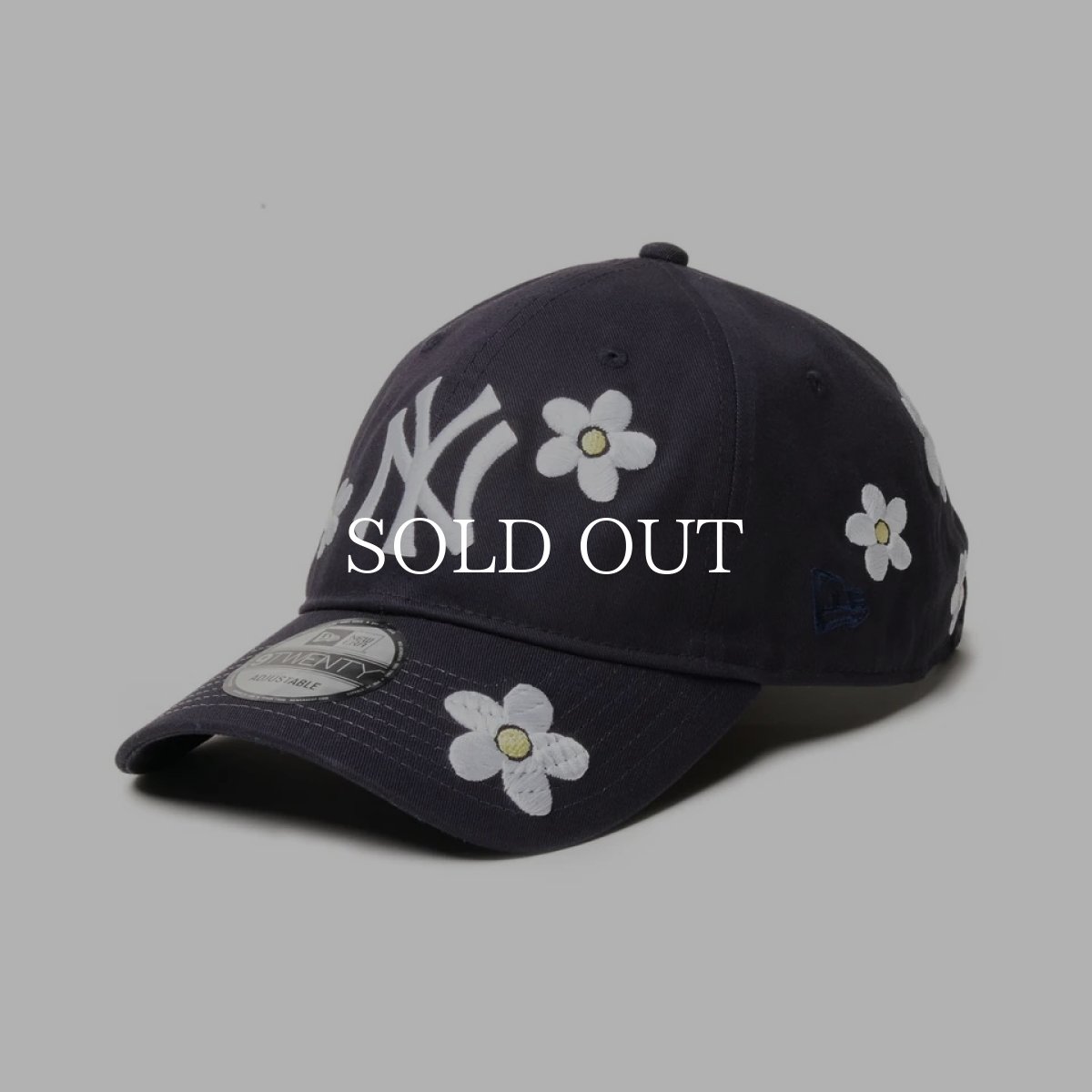 画像1: NEW ERA  9TWENTY MLB Flower Embroidery ニューヨーク・ヤンキース ネイビー (1)