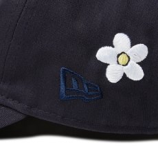 画像7: NEW ERA  9TWENTY MLB Flower Embroidery ニューヨーク・ヤンキース ネイビー (7)