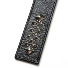 画像4: CALEE  STUDS LEATHER FLAT SHORT KEY RING (4)