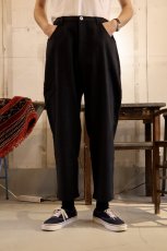 画像7: APPLEBUM  Loose Color Stretch Tapered Pants (7)