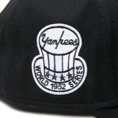 画像7: NEW ERA  9FORTY A-Frame MLB Black & White ニューヨーク・ヤンキース クーパーズタウン ブラック (7)