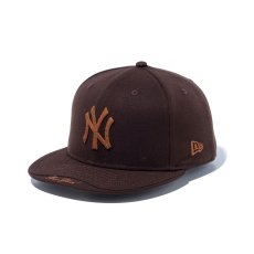 画像1: NEW ERA  59FIFTY St. Valentine's Day ニューヨーク・ヤンキース バーントウッド レイヤードバイザー (1)