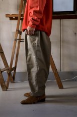 画像7: COOTIE   T/C 2 Tuck Easy Ankle Pants (7)