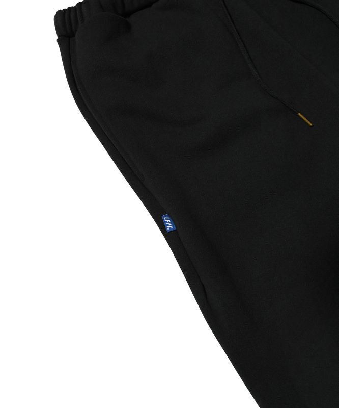 LFYT MINI LF LOGO US COTTON SWEAT PANTS (BLACK) LA221207 公式通販