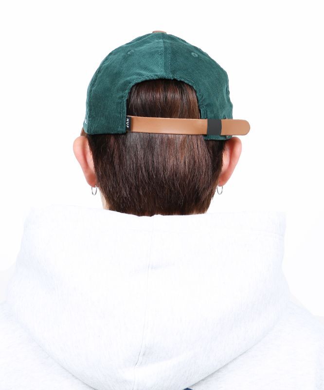 世界の人気ブランド ハフ HUF Worldwide Corduroy Classic H Snapback