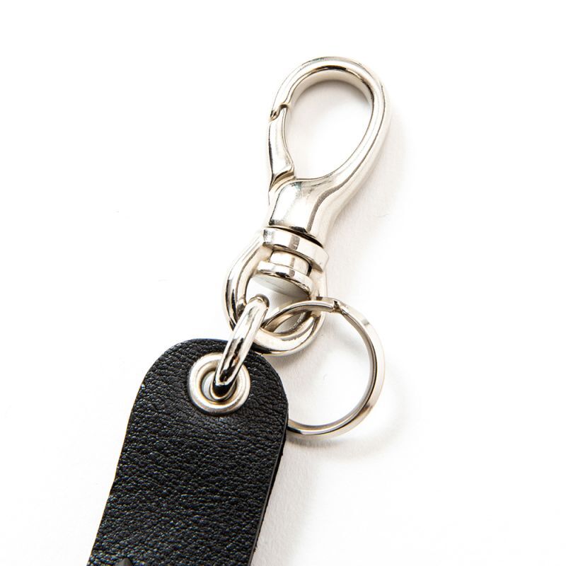 CALEE Round & Pyramid studs leather key ring (Black) CL-22AW002L&A