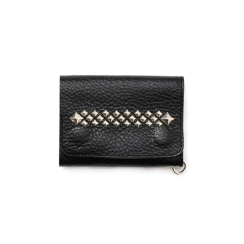 CALEE Studs leather flap half wallet (Black) CL-23SS013L&A-L 公式通販