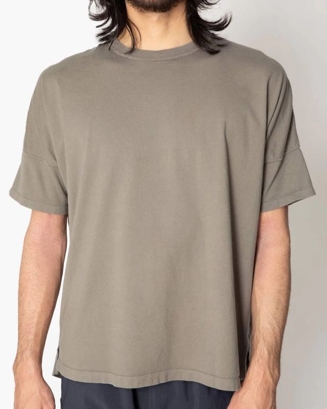 nonnative CLERK S/S TEE COTTON JERSEY OVERDYED (CEMENT) NN-C4228